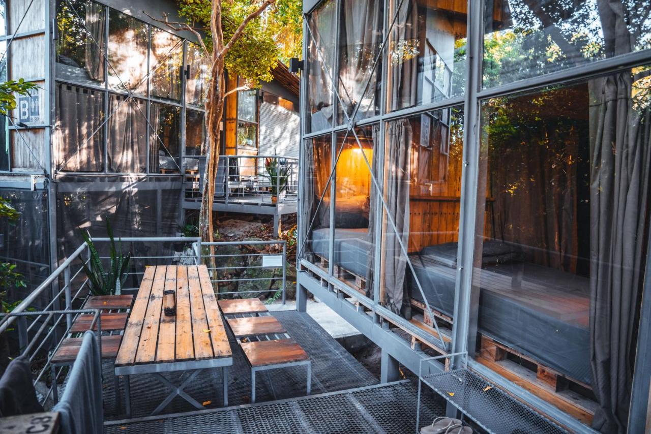 Warehouse Hostel Koh Tao Exterior photo
