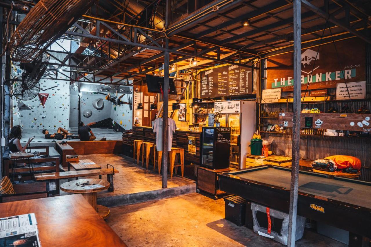 Warehouse Hostel Koh Tao Exterior photo